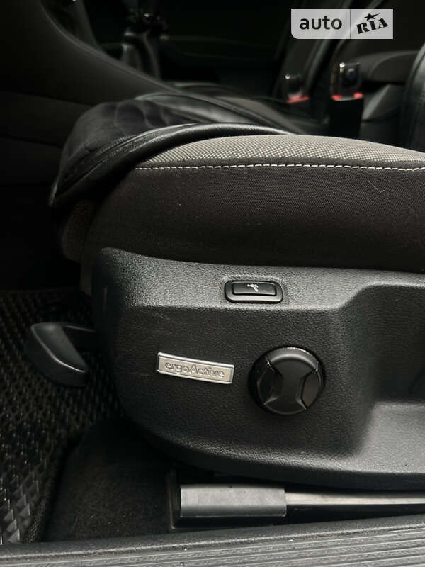 Универсал Volkswagen Golf 2017 в Днепре фото 41 Универсал Volkswagen Golf 2017 в Днепре