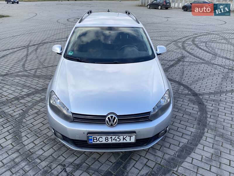 Универсал Volkswagen Golf 2011 в Львове