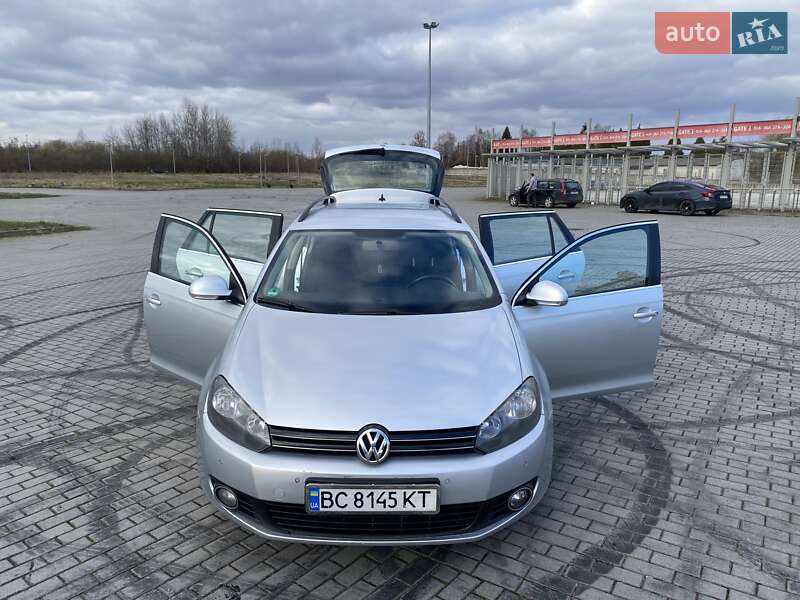 Универсал Volkswagen Golf 2011 в Львове