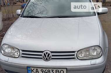 Универсал Volkswagen Golf 2003 в Киеве