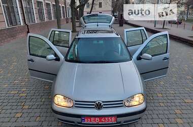 Универсал Volkswagen Golf 2003 в Одессе