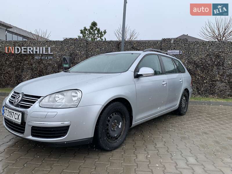 Универсал Volkswagen Golf 2009 в Ивано-Франковске