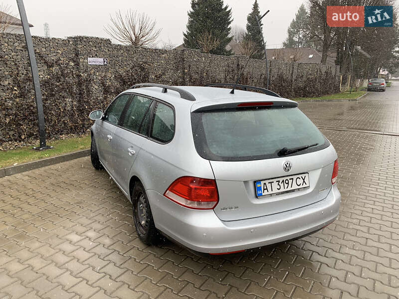 Универсал Volkswagen Golf 2009 в Ивано-Франковске