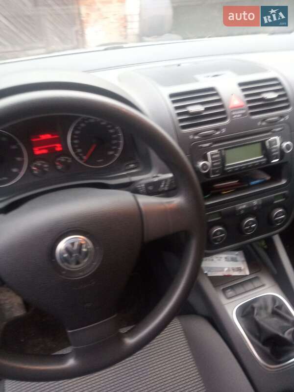 Универсал Volkswagen Golf 2009 в Житомире