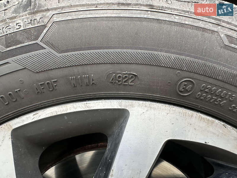 Универсал Volkswagen Golf 2018 в Киеве