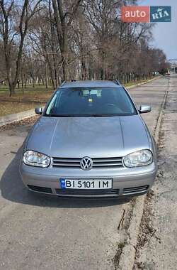 Універсал Volkswagen Golf 2005 в Кременчуці