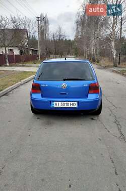 Хэтчбек Volkswagen Golf 1998 в Киеве