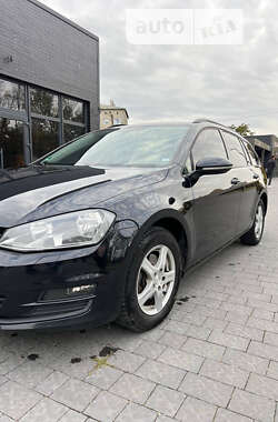 Универсал Volkswagen Golf 2013 в Ивано-Франковске