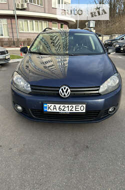 Универсал Volkswagen Golf 2013 в Киеве