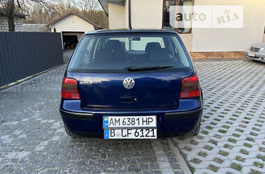 Хэтчбек Volkswagen Golf 2000 в Звягеле