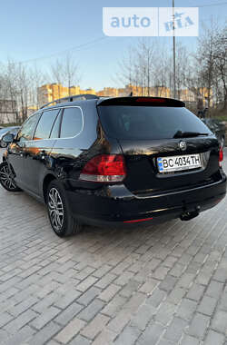 Универсал Volkswagen Golf 2009 в Львове