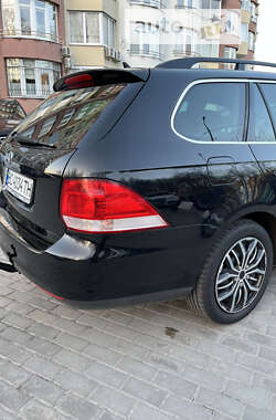 Универсал Volkswagen Golf 2009 в Львове