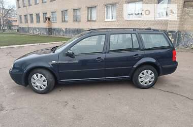 Универсал Volkswagen Golf 2005 в Александрие