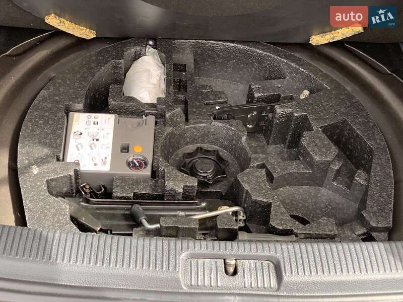 Универсал Volkswagen Golf 2008 в Ужгороде