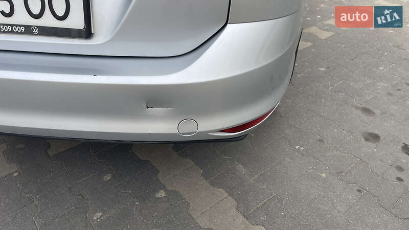 Універсал Volkswagen Golf 2015 в Львові