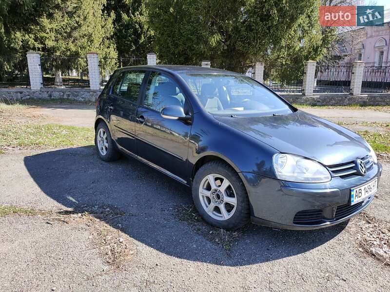 Хэтчбек Volkswagen Golf 2005 в Жмеринке фото 4 Хэтчбек Volkswagen Golf 2005 в Жмеринке