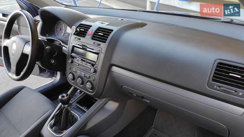 Универсал Volkswagen Golf 2008 в Львове