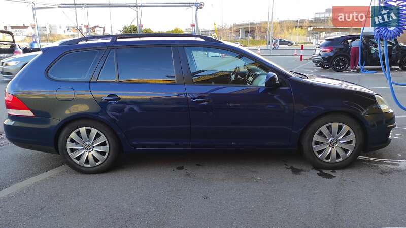 Универсал Volkswagen Golf 2008 в Львове