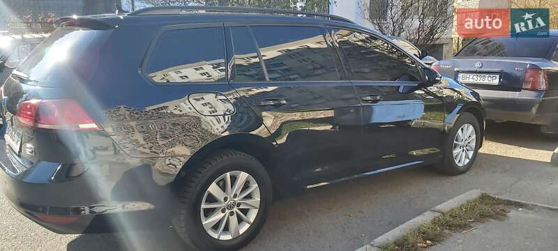 Універсал Volkswagen Golf 2014 в Одесі