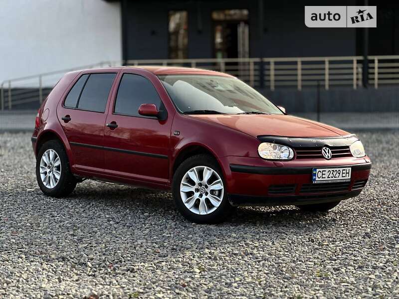 Хэтчбек Volkswagen Golf 1998 в Черновцах