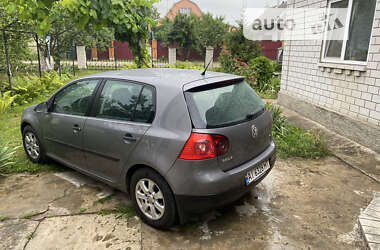 Хетчбек Volkswagen Golf 2006 в Фастові