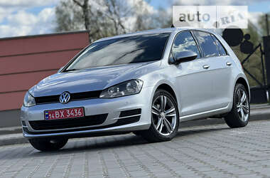 Хетчбек Volkswagen Golf 2014 в Дрогобичі