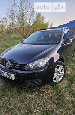 Универсал Volkswagen Golf 2010 в Сумах