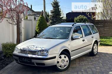 Универсал Volkswagen Golf 2001 в Виннице