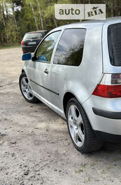 Хэтчбек Volkswagen Golf 2000 в Лебедине