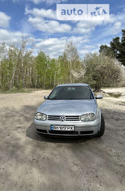 Хэтчбек Volkswagen Golf 2000 в Лебедине