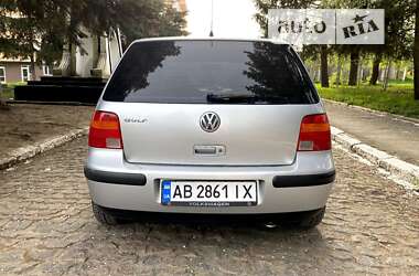 Хетчбек Volkswagen Golf 2001 в Тульчині