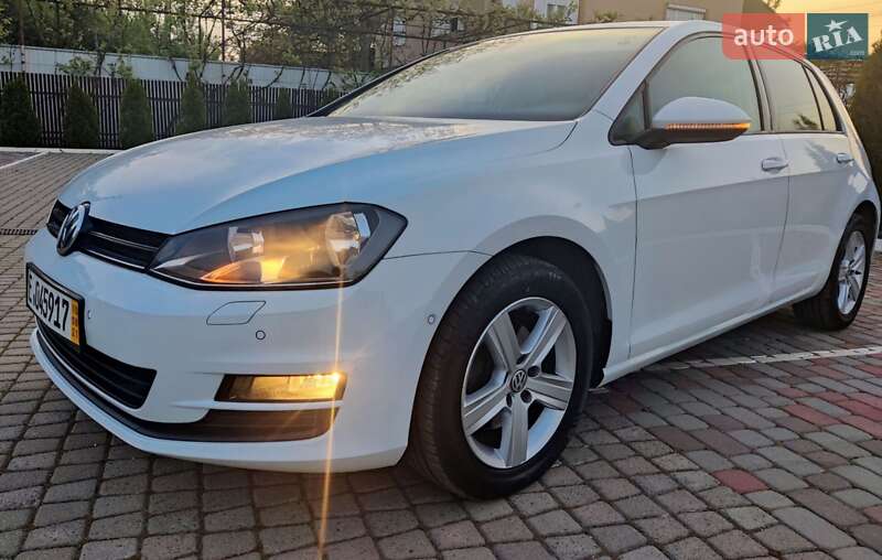 Хетчбек Volkswagen Golf 2013 в Мукачевому