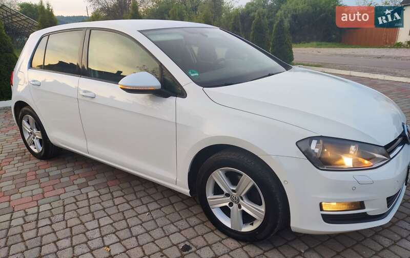 Хетчбек Volkswagen Golf 2013 в Мукачевому