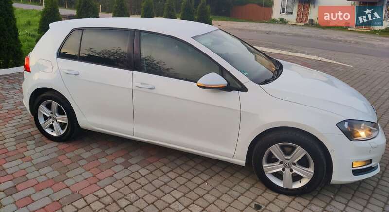Хетчбек Volkswagen Golf 2013 в Мукачевому