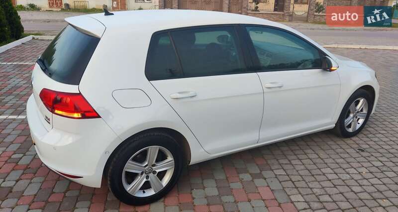 Хетчбек Volkswagen Golf 2013 в Мукачевому