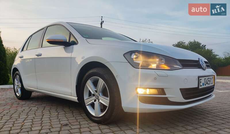 Хетчбек Volkswagen Golf 2013 в Мукачевому