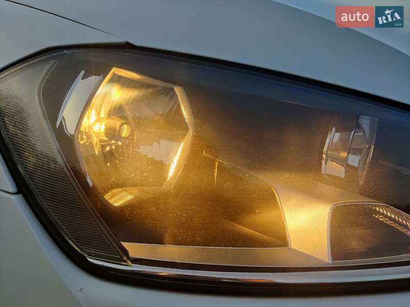 Хетчбек Volkswagen Golf 2013 в Мукачевому