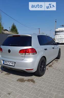 Хэтчбек Volkswagen Golf 2010 в Хорошеве