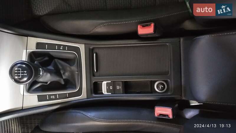 Универсал Volkswagen Golf 2015 в Хмельнике