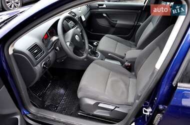 Универсал Volkswagen Golf 2009 в Львове
