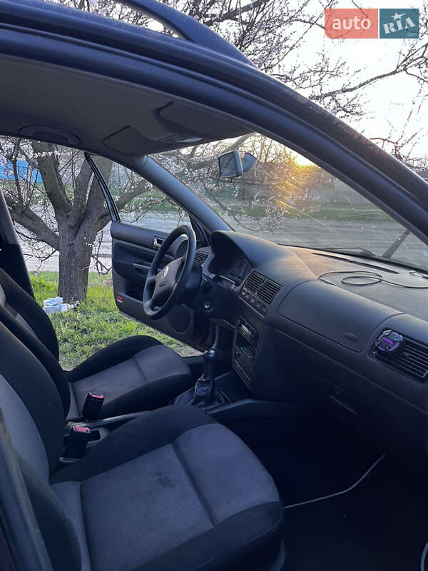 Универсал Volkswagen Golf 2000 в Кременчуге фото 5 Универсал Volkswagen Golf 2000 в Кременчуге