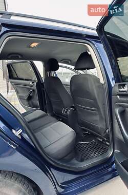 Универсал Volkswagen Golf 2010 в Казатине