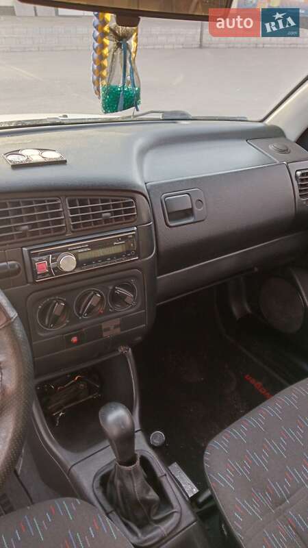 Хетчбек Volkswagen Golf 1997 в Львові