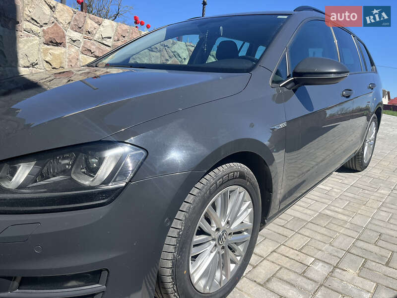 Универсал Volkswagen Golf 2015 в Тернополе