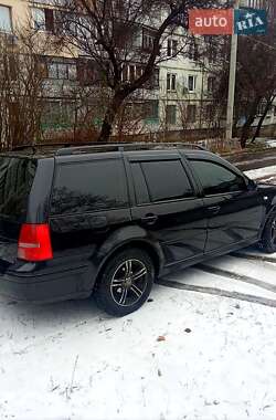 Универсал Volkswagen Golf 2003 в Харькове