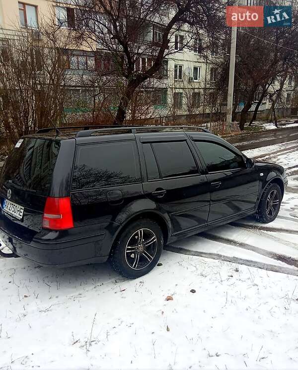 Универсал Volkswagen Golf 2003 в Харькове