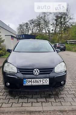 Хетчбек Volkswagen Golf 2007 в Сумах