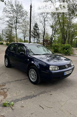 Хетчбек Volkswagen Golf 1999 в Запоріжжі