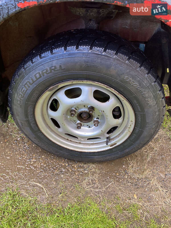 Хэтчбек Volkswagen Golf 1986 в Виноградове