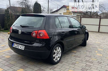 Хетчбек Volkswagen Golf 2005 в Івано-Франківську